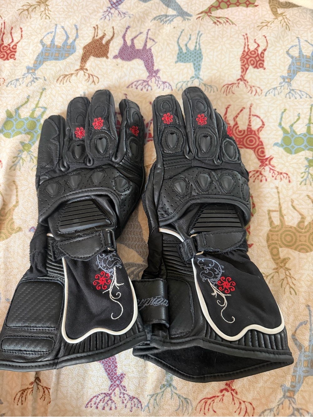 Scorpion EXO Leather Women’s Motorcycle Gauntlet Gloves with Red Accents, XL NEW